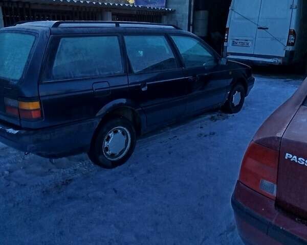 Черный Фольксваген Пассат, объемом двигателя 2 л и пробегом 350 тыс. км за 1450 $, фото 1 на Automoto.ua