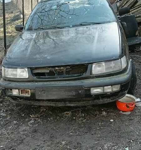 Чорний Фольксваген Пассат, об'ємом двигуна 1.9 л та пробігом 454 тис. км за 900 $, фото 1 на Automoto.ua