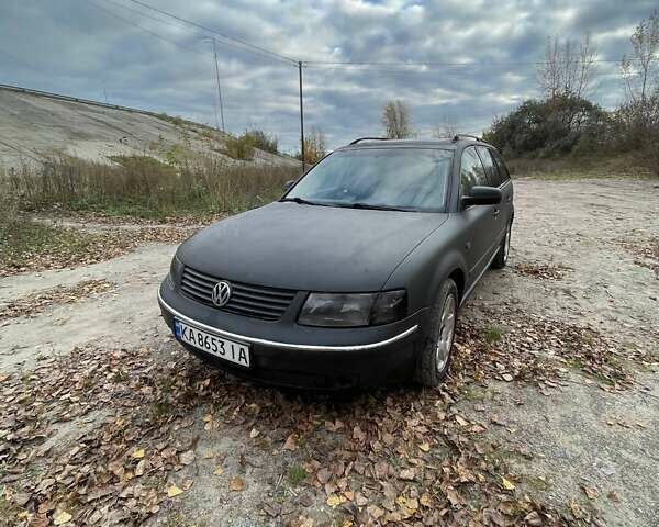 Фольксваген Пассат 1998 в Киеве на Automoto.ua Черный Фольксваген Пассат, объемом двигателя 2.8 л и пробегом 267 тыс. км за 3000 $, фото 1 на Automoto.ua