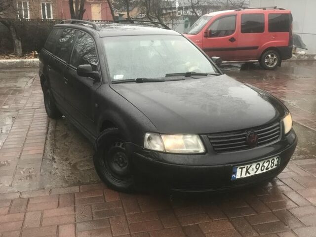 Черный Фольксваген Пассат, объемом двигателя 1.9 л и пробегом 3 тыс. км за 1200 $, фото 1 на Automoto.ua