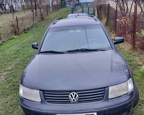 Черный Фольксваген Пассат, объемом двигателя 1.9 л и пробегом 520 тыс. км за 3120 $, фото 1 на Automoto.ua