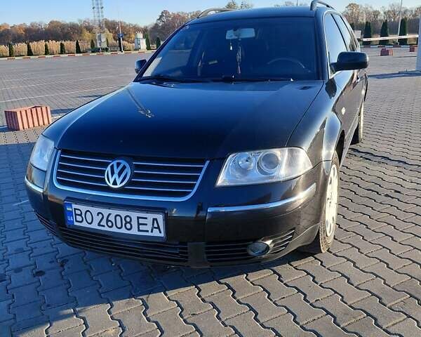 Черный Фольксваген Пассат, объемом двигателя 1.6 л и пробегом 260 тыс. км за 4400 $, фото 1 на Automoto.ua