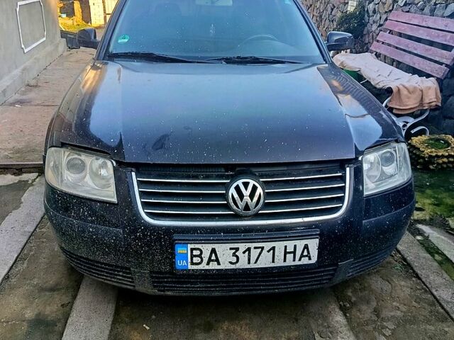 Черный Фольксваген Пассат, объемом двигателя 1.8 л и пробегом 290 тыс. км за 4300 $, фото 1 на Automoto.ua