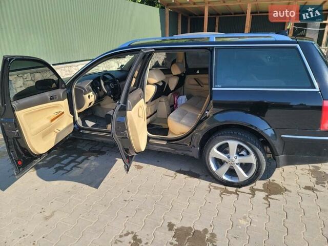 Чорний Фольксваген Пассат, об'ємом двигуна 2.5 л та пробігом 350 тис. км за 4500 $, фото 1 на Automoto.ua