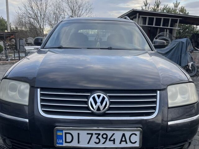 Черный Фольксваген Пассат, объемом двигателя 1.9 л и пробегом 301 тыс. км за 5000 $, фото 1 на Automoto.ua