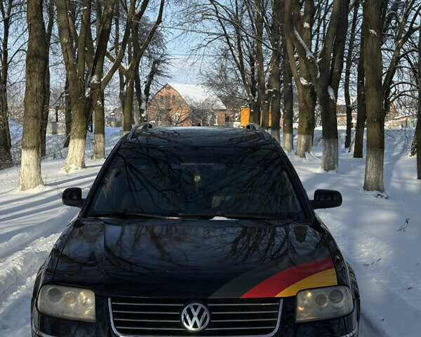 Черный Фольксваген Пассат, объемом двигателя 2.5 л и пробегом 342 тыс. км за 3600 $, фото 1 на Automoto.ua