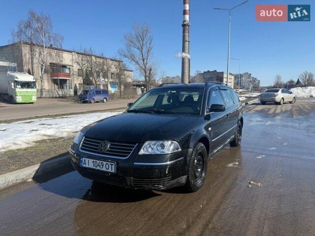 Черный Фольксваген Пассат, объемом двигателя 1.78 л и пробегом 310 тыс. км за 4200 $, фото 1 на Automoto.ua