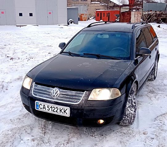 Черный Фольксваген Пассат, объемом двигателя 1.9 л и пробегом 29700 тыс. км за 3900 $, фото 1 на Automoto.ua