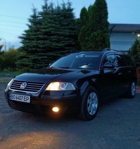 Черный Фольксваген Пассат, объемом двигателя 1.6 л и пробегом 306 тыс. км за 5300 $, фото 1 на Automoto.ua