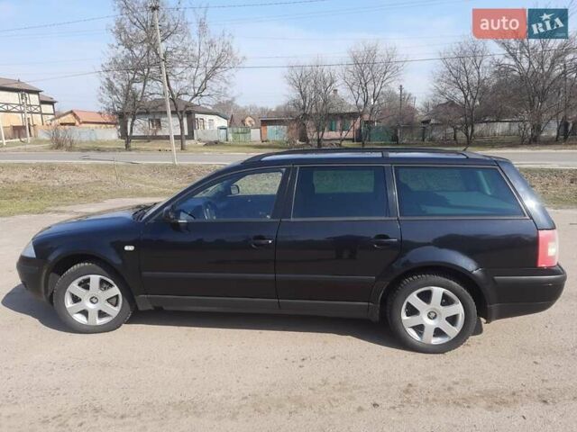 Черный Фольксваген Пассат, объемом двигателя 1.78 л и пробегом 244 тыс. км за 4800 $, фото 1 на Automoto.ua