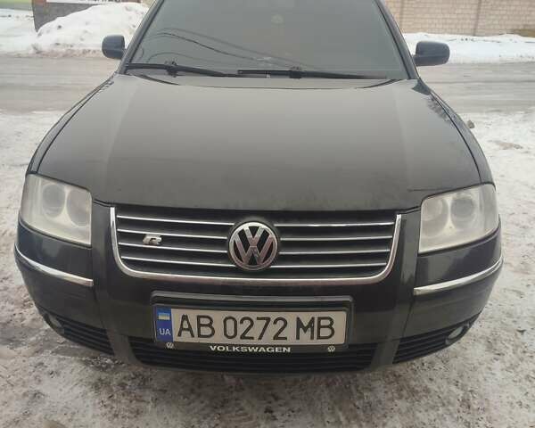Черный Фольксваген Пассат, объемом двигателя 2.5 л и пробегом 250 тыс. км за 4500 $, фото 1 на Automoto.ua