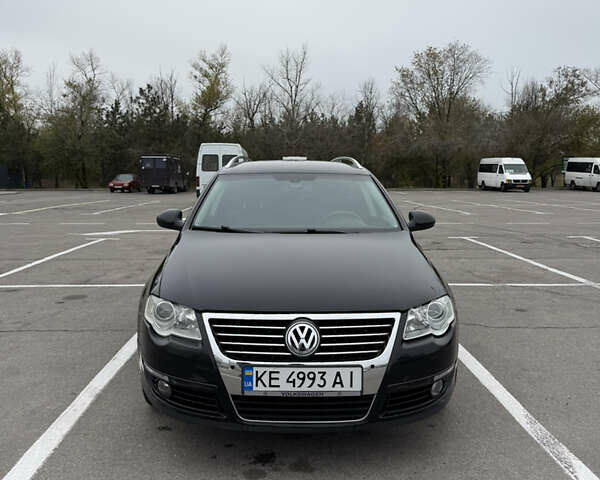 Черный Фольксваген Пассат, объемом двигателя 1.97 л и пробегом 342 тыс. км за 6900 $, фото 1 на Automoto.ua