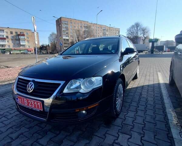 Чорний Фольксваген Пассат, об'ємом двигуна 1.6 л та пробігом 220 тис. км за 6000 $, фото 1 на Automoto.ua