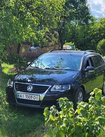 Чорний Фольксваген Пассат, об'ємом двигуна 2 л та пробігом 378 тис. км за 5900 $, фото 1 на Automoto.ua