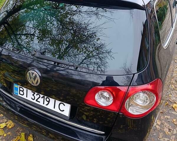 Черный Фольксваген Пассат, объемом двигателя 1.6 л и пробегом 250 тыс. км за 5500 $, фото 1 на Automoto.ua