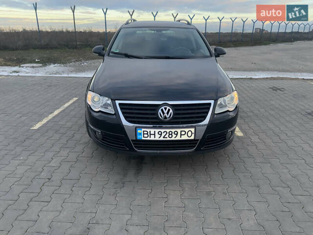 Чорний Фольксваген Пассат, об'ємом двигуна 2 л та пробігом 275 тис. км за 6300 $, фото 1 на Automoto.ua