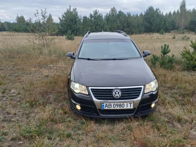 Чорний Фольксваген Пассат, об'ємом двигуна 2 л та пробігом 395 тис. км за 5999 $, фото 1 на Automoto.ua