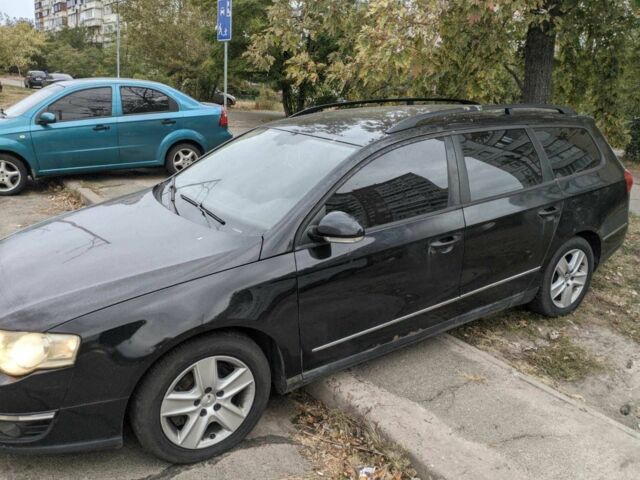 Чорний Фольксваген Пассат, об'ємом двигуна 2 л та пробігом 480 тис. км за 2137 $, фото 1 на Automoto.ua