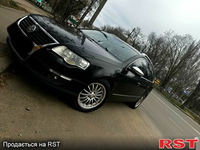 Черный Фольксваген Пассат, объемом двигателя 2 л и пробегом 420 тыс. км за 5400 $, фото 1 на Automoto.ua