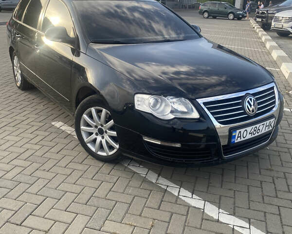 Черный Фольксваген Пассат, объемом двигателя 1.97 л и пробегом 336 тыс. км за 5500 $, фото 1 на Automoto.ua