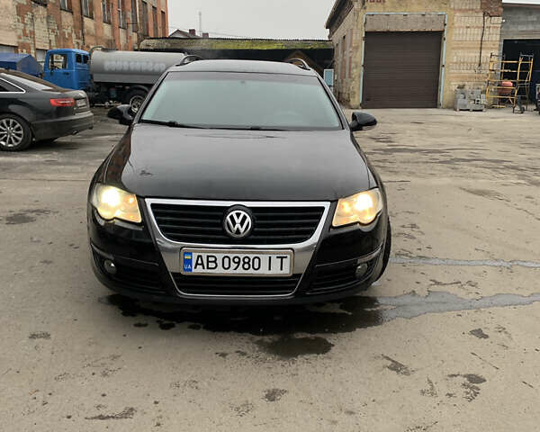 Чорний Фольксваген Пассат, об'ємом двигуна 1.97 л та пробігом 400 тис. км за 5750 $, фото 1 на Automoto.ua