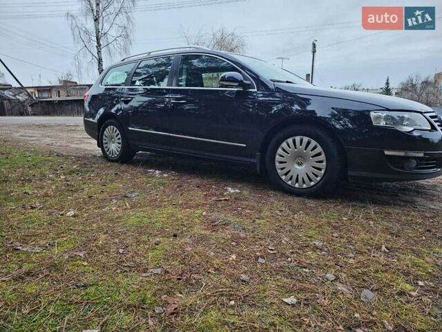 Черный Фольксваген Пассат, объемом двигателя 1.97 л и пробегом 399 тыс. км за 6500 $, фото 1 на Automoto.ua