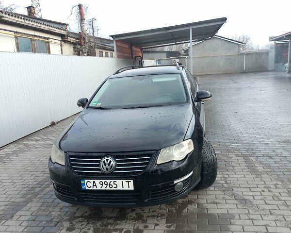 Черный Фольксваген Пассат, объемом двигателя 1.97 л и пробегом 350 тыс. км за 5700 $, фото 1 на Automoto.ua