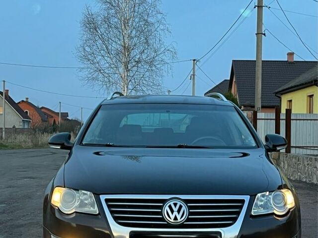Черный Фольксваген Пассат, объемом двигателя 2 л и пробегом 340 тыс. км за 2500 $, фото 1 на Automoto.ua