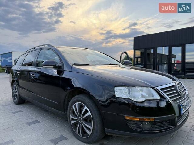 Чорний Фольксваген Пассат, об'ємом двигуна 1.6 л та пробігом 280 тис. км за 4800 $, фото 1 на Automoto.ua