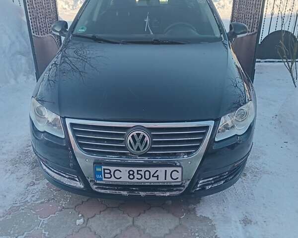 Черный Фольксваген Пассат, объемом двигателя 2 л и пробегом 310 тыс. км за 6500 $, фото 1 на Automoto.ua