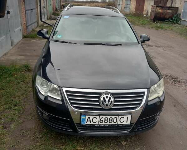 Черный Фольксваген Пассат, объемом двигателя 1.97 л и пробегом 330 тыс. км за 6200 $, фото 1 на Automoto.ua