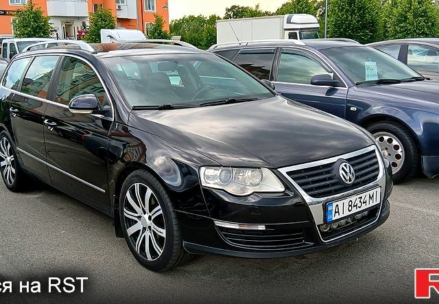 Черный Фольксваген Пассат, объемом двигателя 2 л и пробегом 310 тыс. км за 5700 $, фото 1 на Automoto.ua