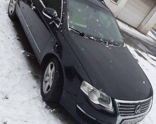 Чорний Фольксваген Пассат, об'ємом двигуна 2 л та пробігом 273 тис. км за 7850 $, фото 1 на Automoto.ua