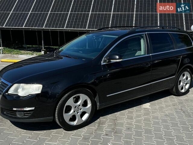 Черный Фольксваген Пассат, объемом двигателя 1.97 л и пробегом 300 тыс. км за 5200 $, фото 1 на Automoto.ua