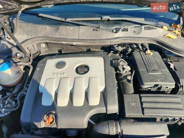 Черный Фольксваген Пассат, объемом двигателя 2 л и пробегом 339 тыс. км за 5800 $, фото 1 на Automoto.ua