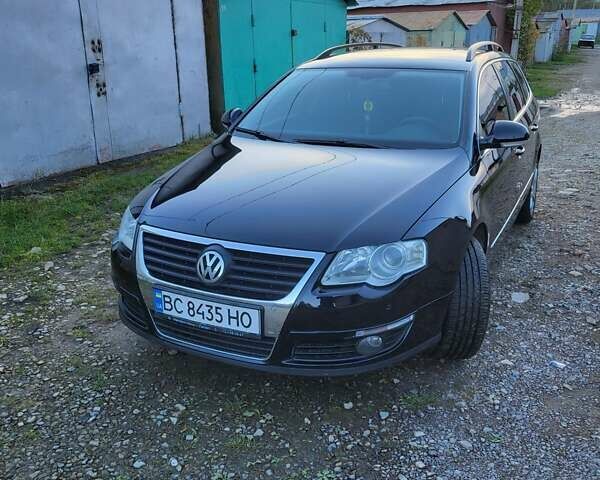Черный Фольксваген Пассат, объемом двигателя 2 л и пробегом 280 тыс. км за 6400 $, фото 1 на Automoto.ua