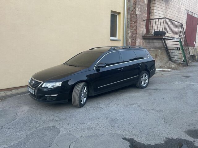 Чорний Фольксваген Пассат, об'ємом двигуна 2 л та пробігом 280 тис. км за 6500 $, фото 1 на Automoto.ua