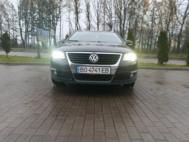 Черный Фольксваген Пассат, объемом двигателя 2 л и пробегом 320 тыс. км за 6500 $, фото 1 на Automoto.ua