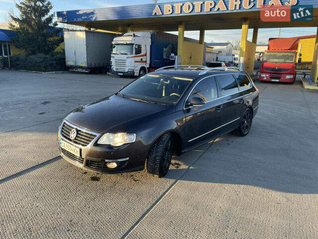Чорний Фольксваген Пассат, об'ємом двигуна 2 л та пробігом 255 тис. км за 6850 $, фото 1 на Automoto.ua
