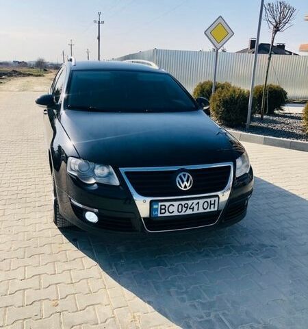 Чорний Фольксваген Пассат, об'ємом двигуна 2 л та пробігом 256 тис. км за 5799 $, фото 1 на Automoto.ua