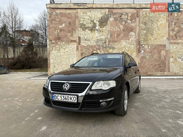 Черный Фольксваген Пассат, объемом двигателя 1.9 л и пробегом 350 тыс. км за 4400 $, фото 1 на Automoto.ua