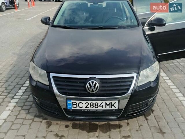 Черный Фольксваген Пассат, объемом двигателя 1.6 л и пробегом 300 тыс. км за 5200 $, фото 1 на Automoto.ua