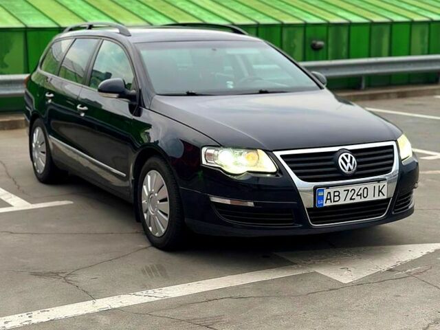 Черный Фольксваген Пассат, объемом двигателя 2 л и пробегом 340 тыс. км за 5700 $, фото 1 на Automoto.ua