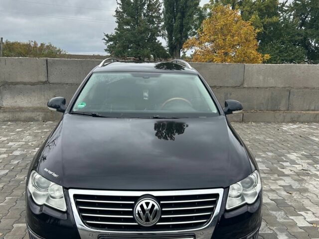 Чорний Фольксваген Пассат, об'ємом двигуна 2 л та пробігом 321 тис. км за 6450 $, фото 1 на Automoto.ua