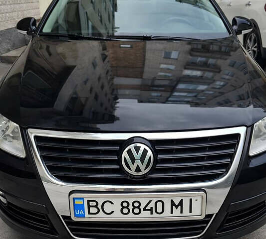 Черный Фольксваген Пассат, объемом двигателя 1.97 л и пробегом 340 тыс. км за 6200 $, фото 1 на Automoto.ua