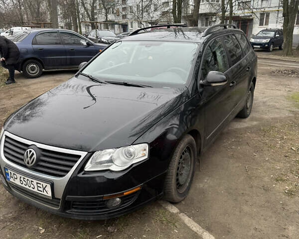 Черный Фольксваген Пассат, объемом двигателя 1.97 л и пробегом 260 тыс. км за 6700 $, фото 1 на Automoto.ua