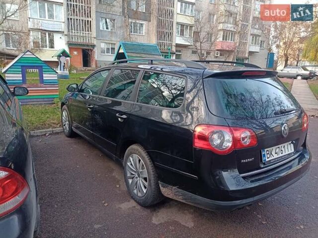 Чорний Фольксваген Пассат, об'ємом двигуна 1.9 л та пробігом 260 тис. км за 5600 $, фото 1 на Automoto.ua