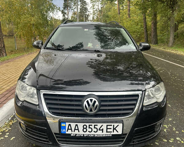 Черный Фольксваген Пассат, объемом двигателя 2 л и пробегом 244 тыс. км за 6000 $, фото 1 на Automoto.ua