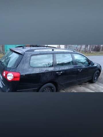 Чорний Фольксваген Пассат, об'ємом двигуна 1.9 л та пробігом 213 тис. км за 8000 $, фото 1 на Automoto.ua