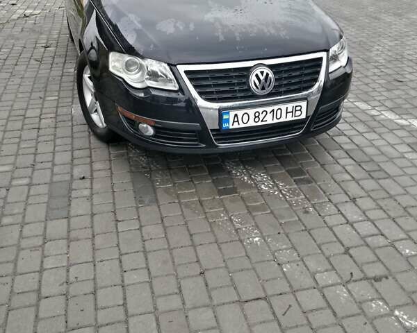 Черный Фольксваген Пассат, объемом двигателя 1.4 л и пробегом 224 тыс. км за 5500 $, фото 1 на Automoto.ua